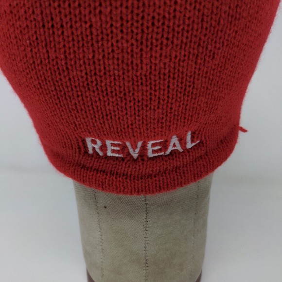 CLIF Bar Men's Knit Beanie Hat Red Embroidered Logo 100% Acrylic - Picture 8 of 13